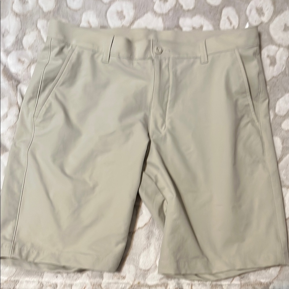 Men's  Under Armour Tan Shorts